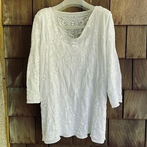 White House Black Market Women’s Mesh Sheer White Embroidered Tunic Top Size L